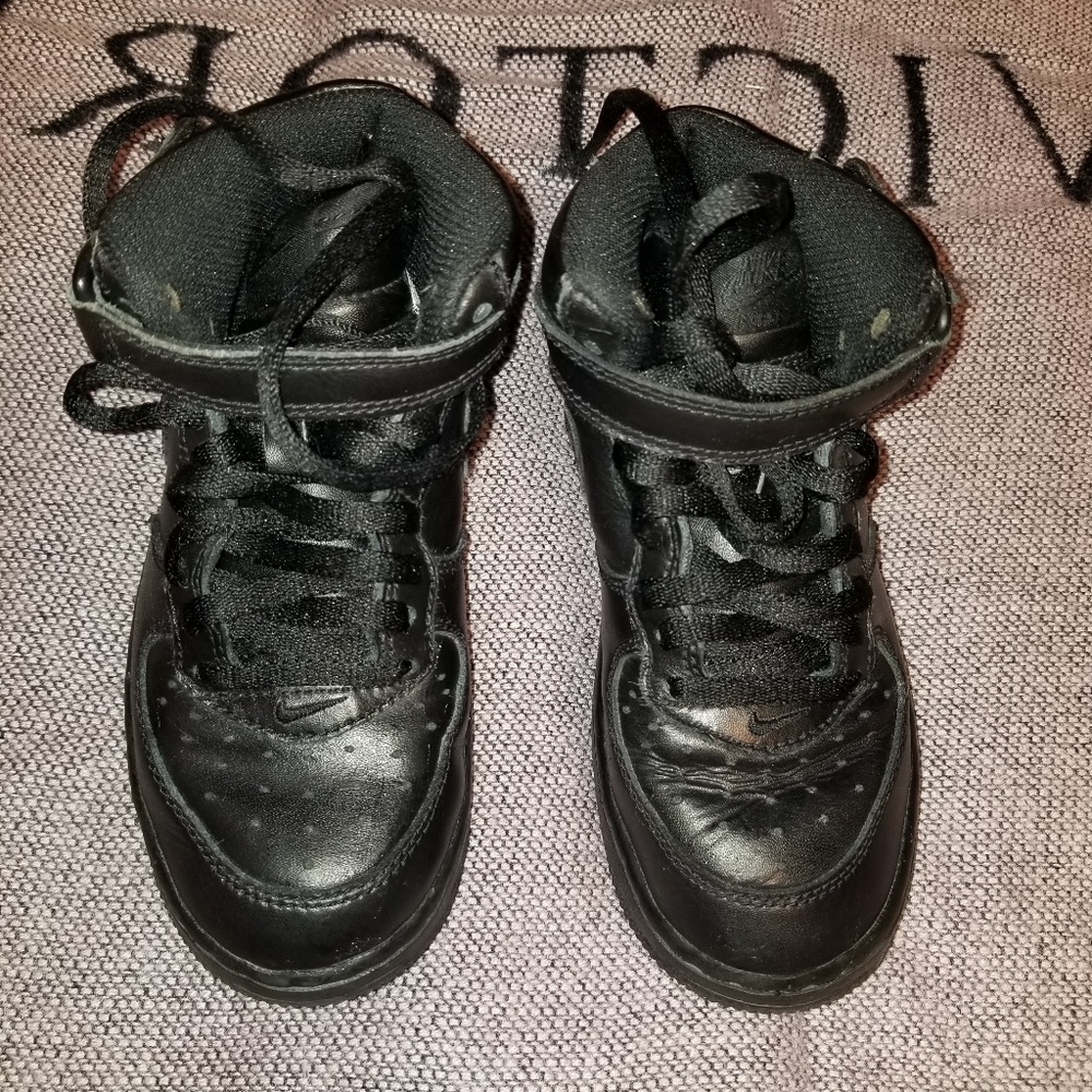 Nike Boy Shoes size 13c
